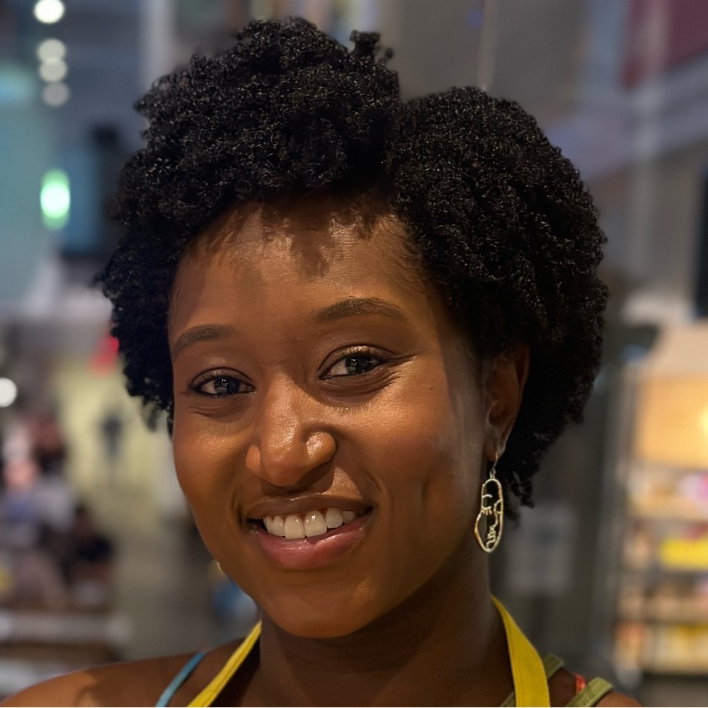 Meet your Posher, Natalie